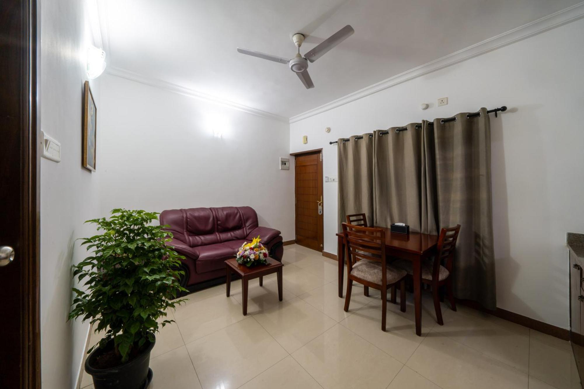 Lords Midtown Suites Bangalore Exterior photo