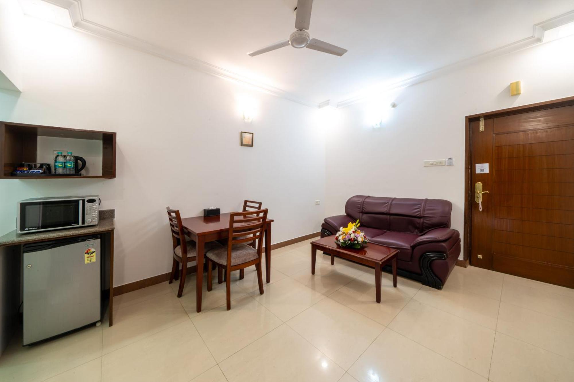 Lords Midtown Suites Bangalore Exterior photo